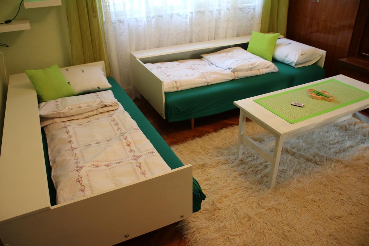 Green Cactus Rooms - Unique And Cozy House Senta Экстерьер фото